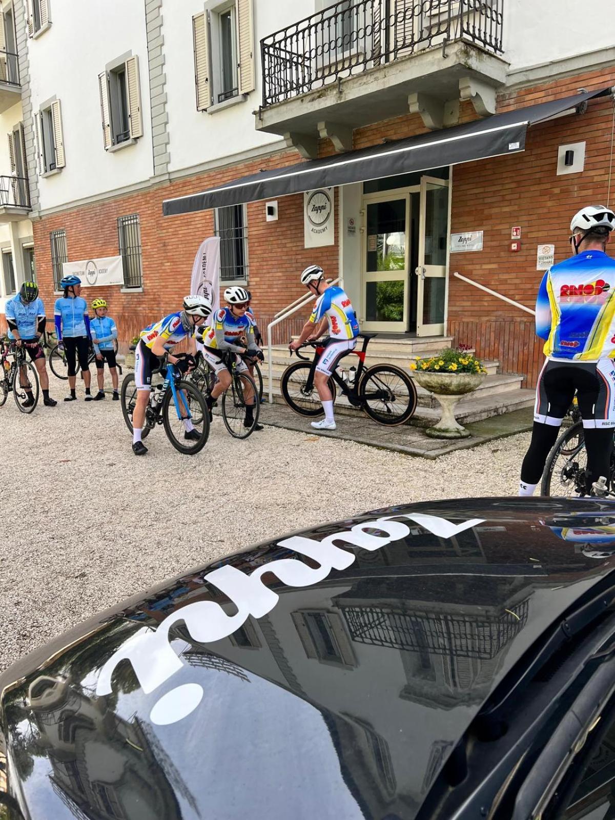 Zappi Cycling Hotel Riolo Terme Bagian luar foto