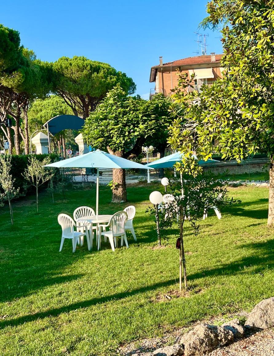 Zappi Cycling Hotel Riolo Terme Bagian luar foto